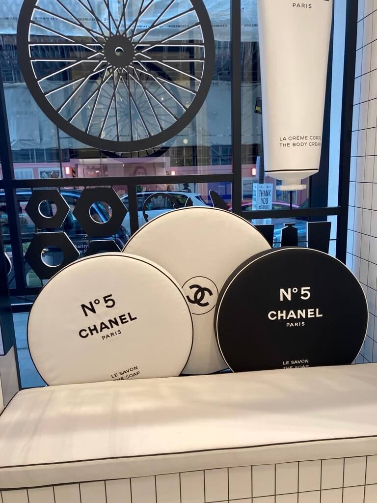 selfridges chanel handbolsa